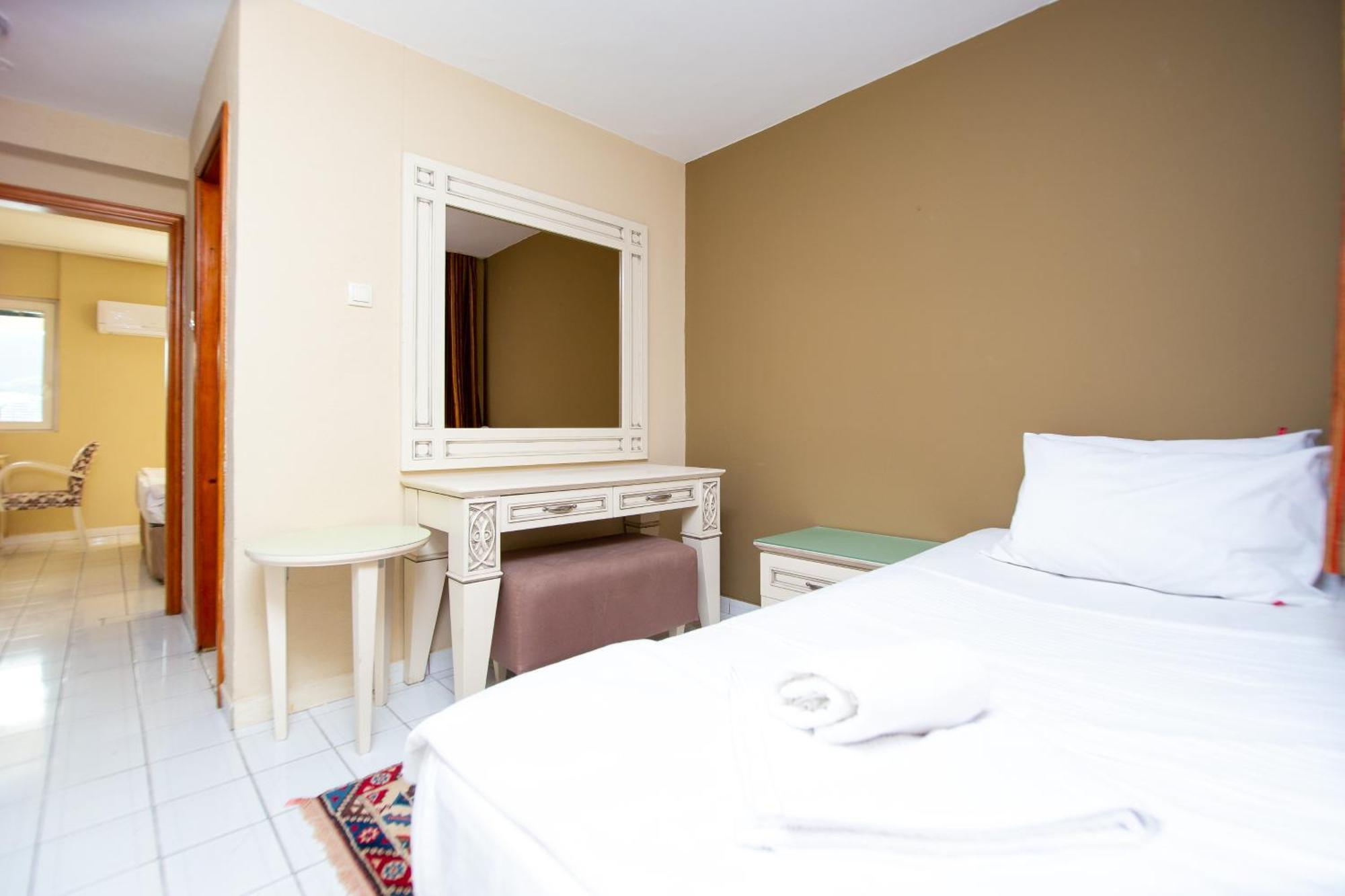 New Hotel Kuc By Marvel Budva Exterior photo