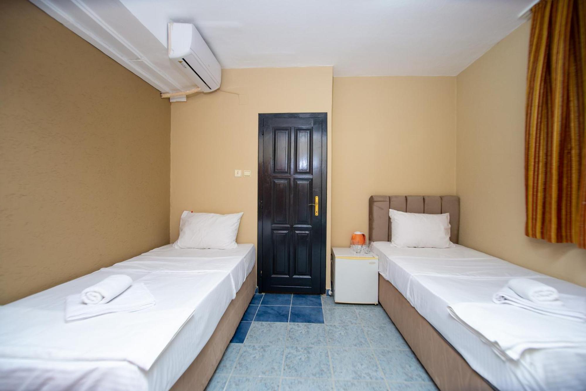 New Hotel Kuc By Marvel Budva Exterior photo