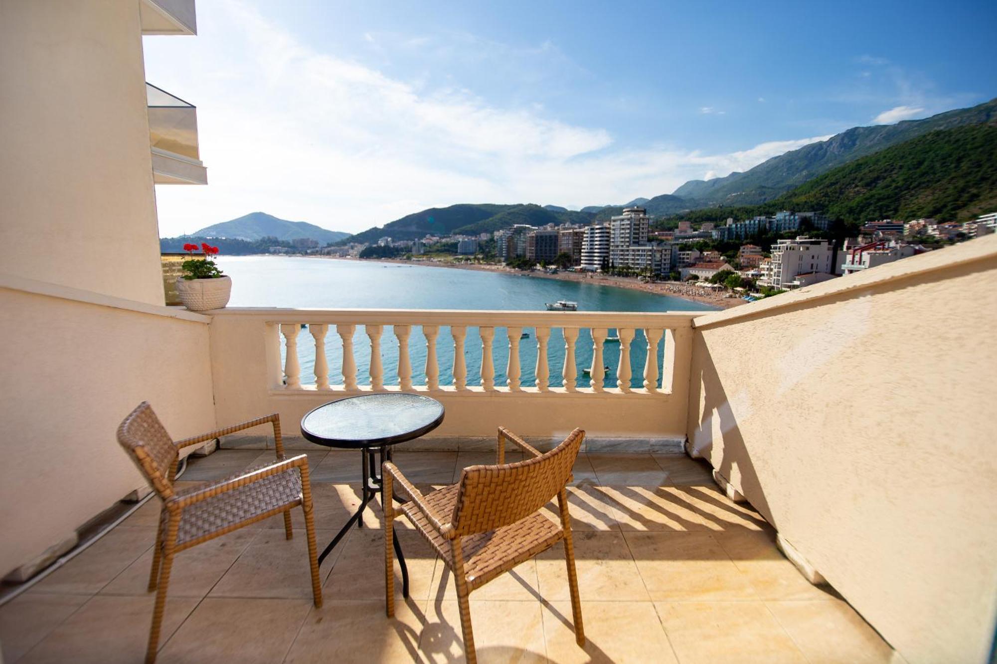 New Hotel Kuc By Marvel Budva Exterior photo